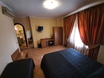 room-image