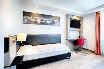 room-image