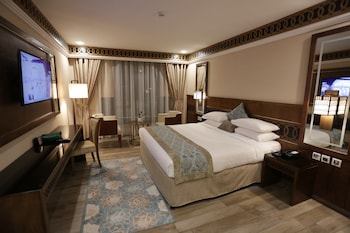 room-image