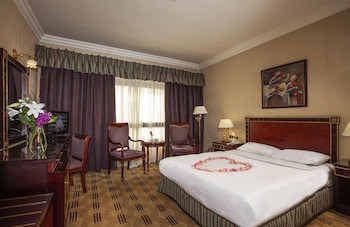 room-image