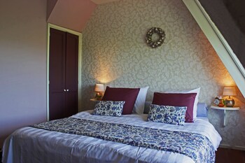 room-image