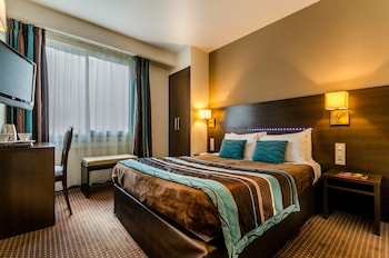 room-image