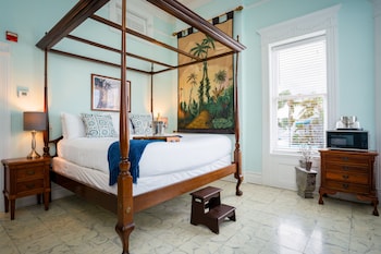 room-image