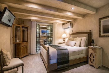 room-image