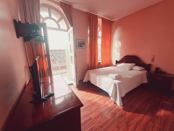 room-image