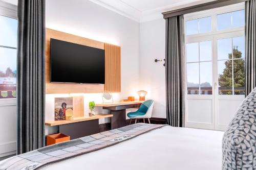 room-image