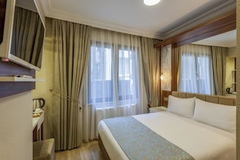 room-image