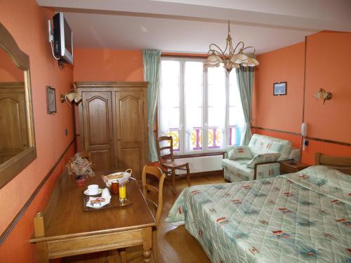 room-image