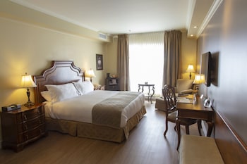 room-image