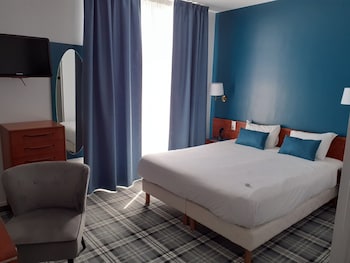 room-image