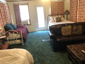 room-image