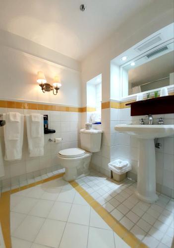 room-image
