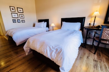 room-image