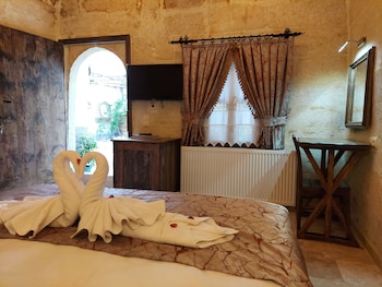 room-image