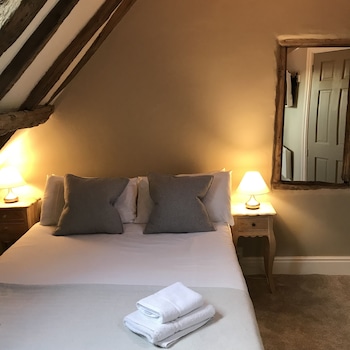 room-image