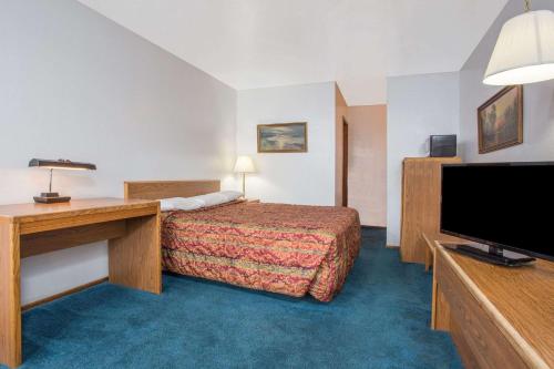 room-image