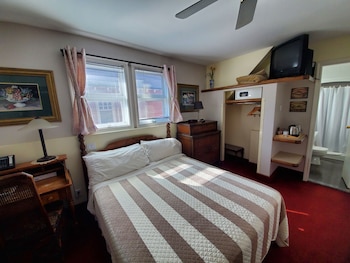 room-image