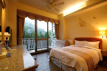 room-image