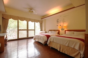 room-image
