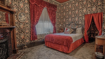 room-image
