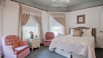 room-image