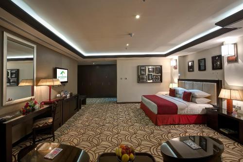 room-image