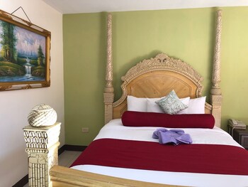 room-image