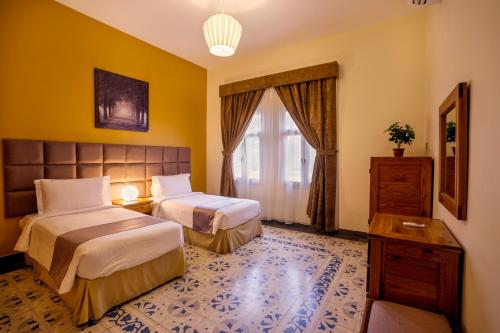 room-image