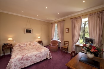 room-image
