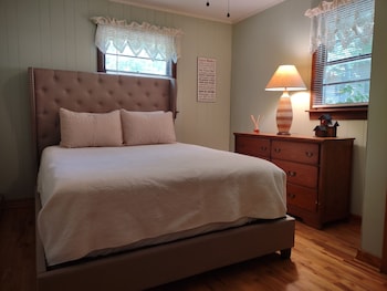 room-image