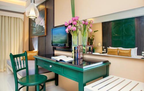room-image
