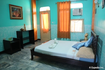 room-image