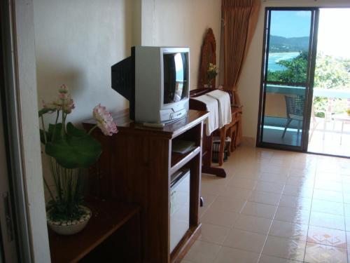 room-image