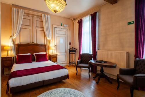room-image