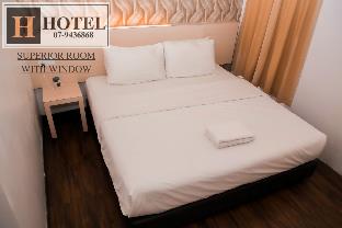 room-image
