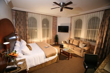 room-image