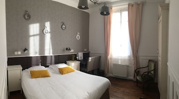 room-image