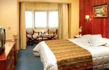 room-image