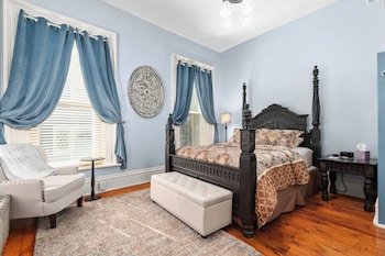 room-image