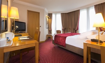 room-image