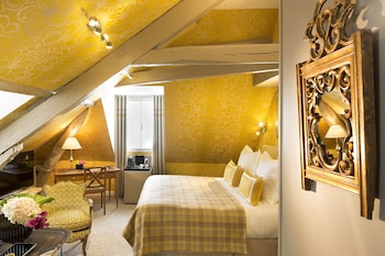 room-image