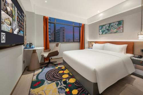 room-image