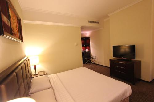 room-image