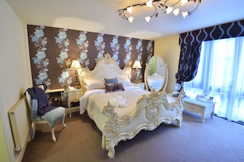 room-image