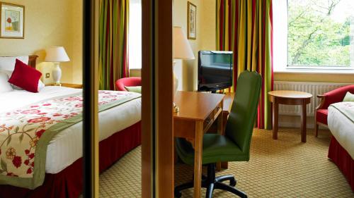room-image