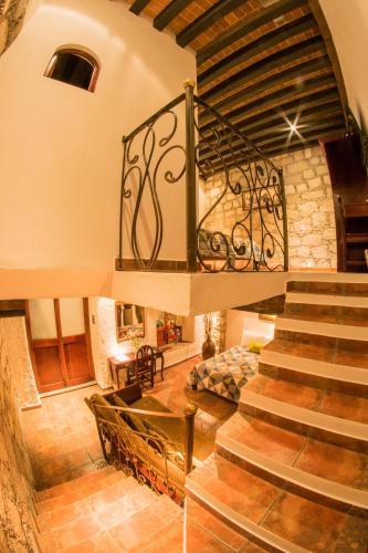 room-image