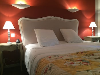 room-image