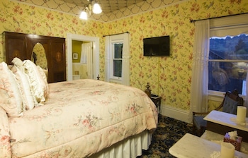 room-image