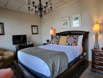 room-image