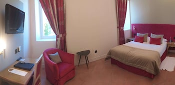 room-image